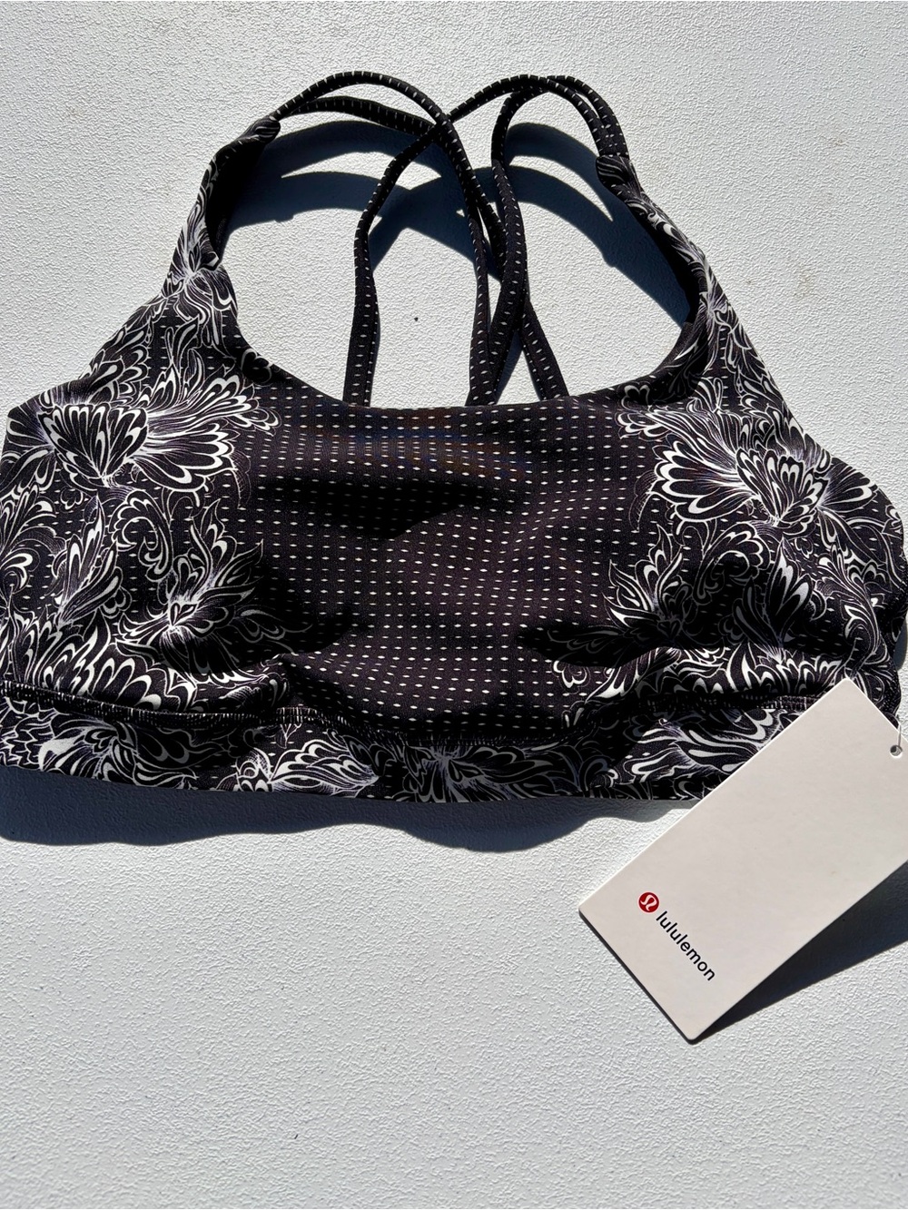 NWT Lululemon Energy Bra Infinity Alpine White Black - Size 10